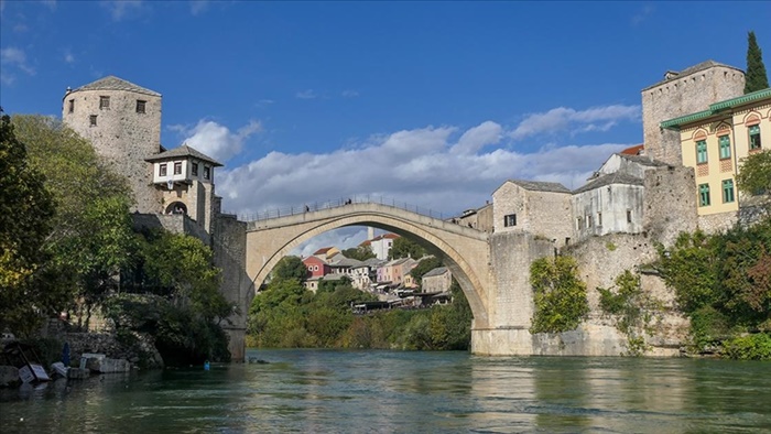 "Kültürlerin buluşma noktası" Mostar Köprüsü'nün yıkılışının üzerinden 30 yıl geçti