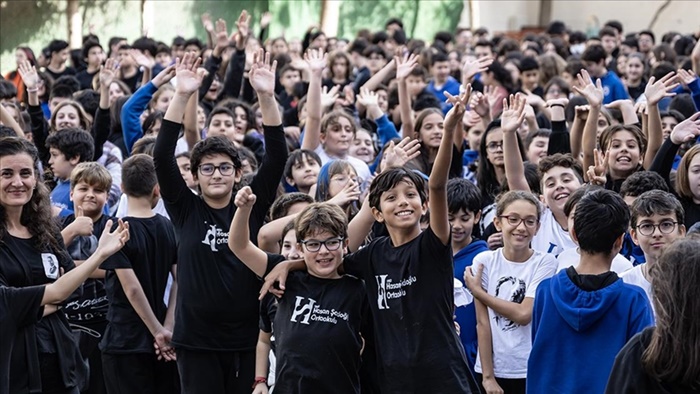 Adana, Mersin, Hatay ve Osmaniye'de ara tatil sonrası ilk ders zili çaldı