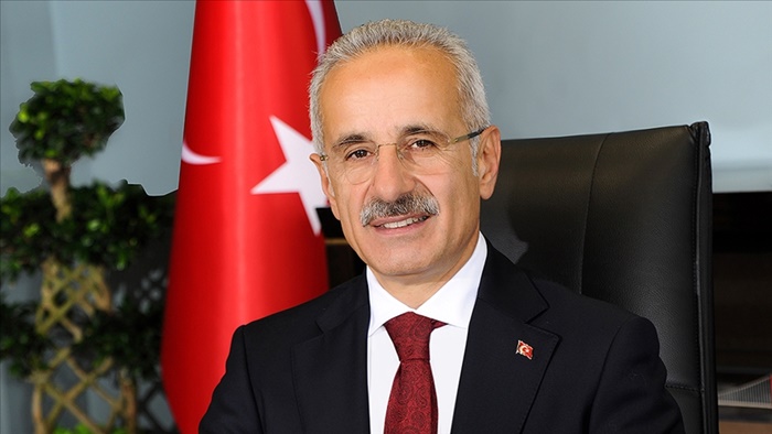 Bakan Uraloğlu: Taleplerimizin karşılanacağı sözü üzerine Instagram erişim engelini kaldıracağız