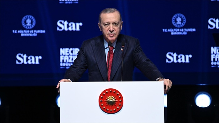 Cumhurbaşkanı Erdoğan: Türk sporunun tartışmalarla değil başarılarla gündeme gelmesini arzu ediyoruz