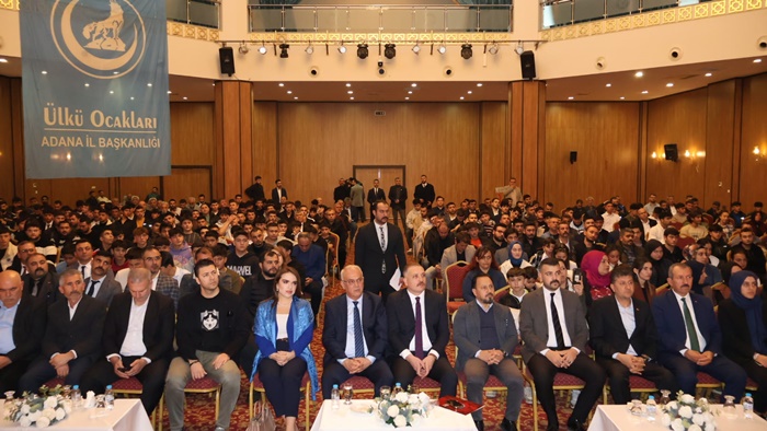 Adana Ülkü Ocakları Seyyid Ahmet Arvasi Bilgi Yarışması düzenledi