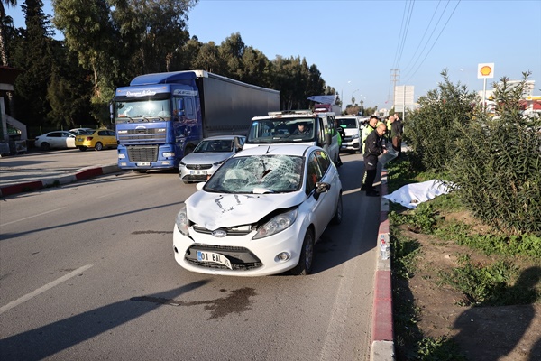 Adana'da otomobilin çarptığı yaya yaşamını yitirdi