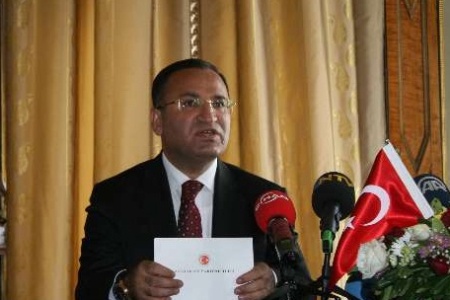 Bozdağ: Dosya, Gülen'in darbe teşebbüsündeki 1. aktör...