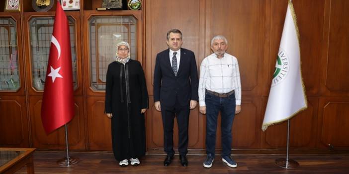 Gazeteci Mehmet Yürekli, Rektör Prof. Dr. Hamit Emrah Beriş’i Ziyaret Etti
