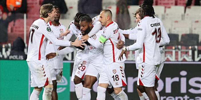 Samsunspor, Shkendija’yı 4-0 mağlup ederek son 16’ya yükseldi