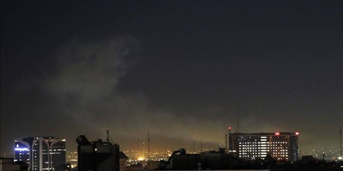 Trump'ın İran'ın enerji altyapısına saldırıyı ertelemesinin ardından İsrail, Tahran'a hava saldırısı başlattı