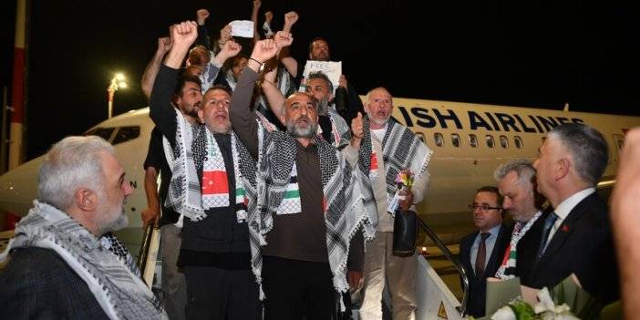 İsrail saldırısında alıkonulan Küresel Sumud Filosu aktivistleri Türkiye'ye getirildi