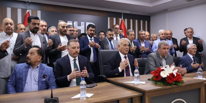 MHP Adana İl'de bayramlaşma  töreni!