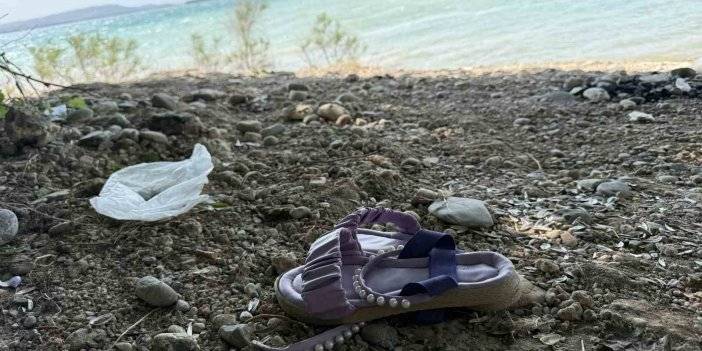 Çocuğunun terliğini almak için suya girdi, boğulup hayatını kaybetti