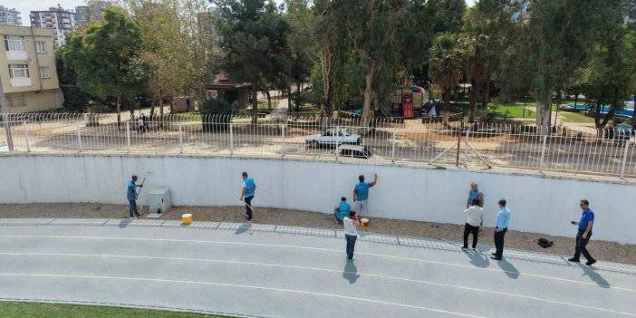 Yükümlüler eğitim ve spor alanlarını boyadı, 12 milyon TL’lik kamu yararı sağlandı