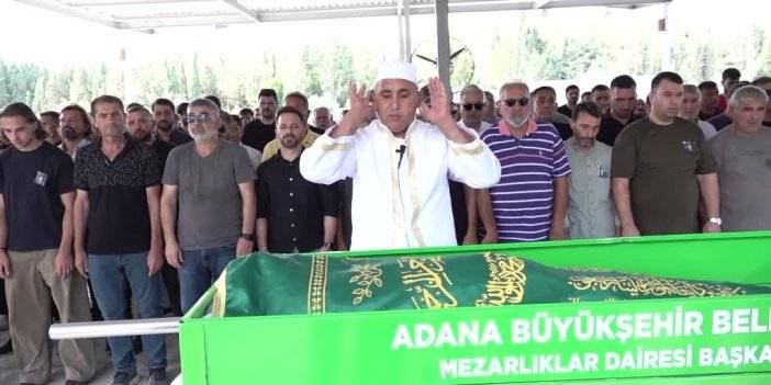 Bandırmasporlu futbolcu Tolga Kalender'in cenazesi Adana'da defnedildi
