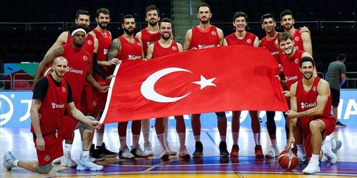 A Milli Basketbol Takımı, FIBA Dünya Kupası Avrupa Elemeleri'nde 5'te 5 yaptı