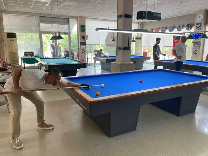 bilardo-1.jpg