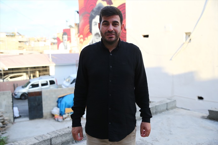hurriyet-mahallesi-muhtari-omer-atiz.jpg