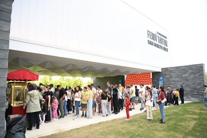 saricamda-yesilcam-aksamlari-1.jpg
