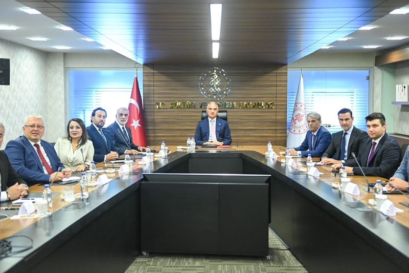 ratem-genel-baskani-vedat-gundogan-1.jpg