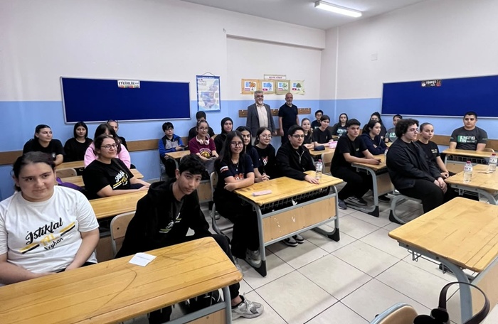 seyhan-istiklal-anadolu-lisesi-1.jpeg