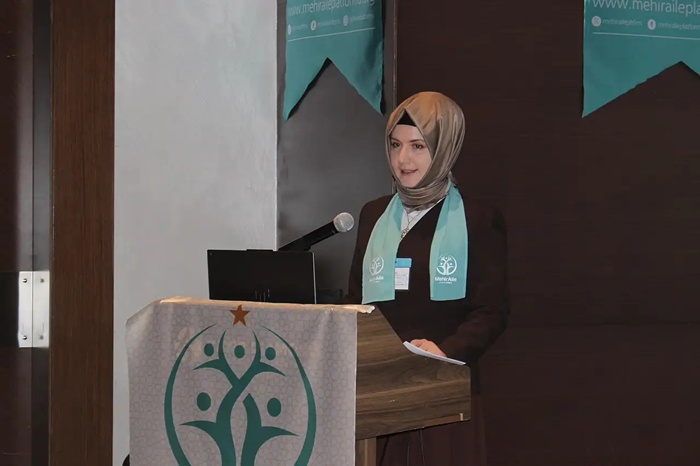 hilal-munteha-pekkendir.jpg