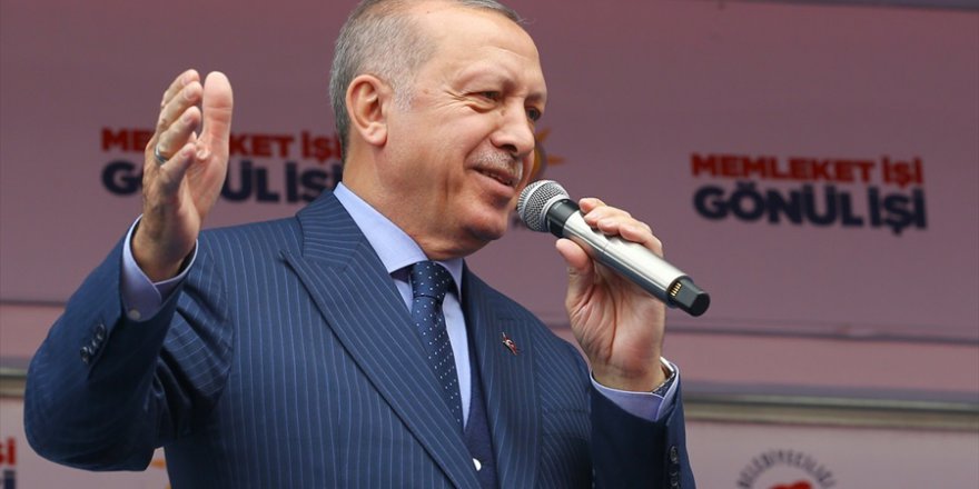 Cumhurbaşkanı Erdoğan: Bayrak düşmanları hala aynı bataklıkta çırpınıyor