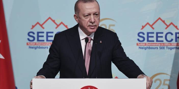 Cumhurbaşkanı Erdoğan: "Güneydoğu Avrupa 2030 Strateji Belgesi'nin sürdürülebilir ekonomik büyüme hedefimize ulaşmamıza yardımcı olacağına inanıyorum."