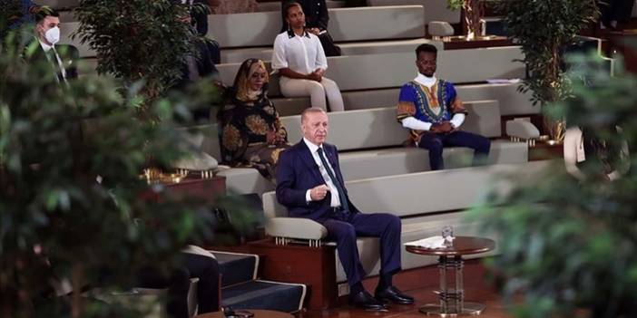 Cumhurbaşkanı Erdoğan'dan Afrikalı gençlerle buluştuğu programa ilişkin paylaşım