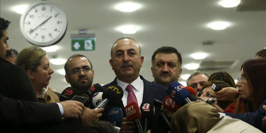 Dışişleri Bakanı Çavuşoğlu: YPG Münbiç'ten çekilmezse vuracağımızı söyledik