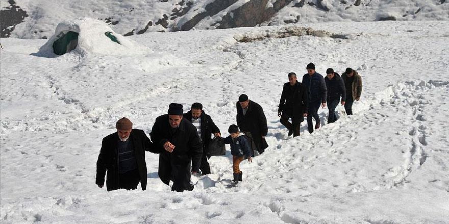 'Dışarı çıkıp baktık karşımızda Başbakan'