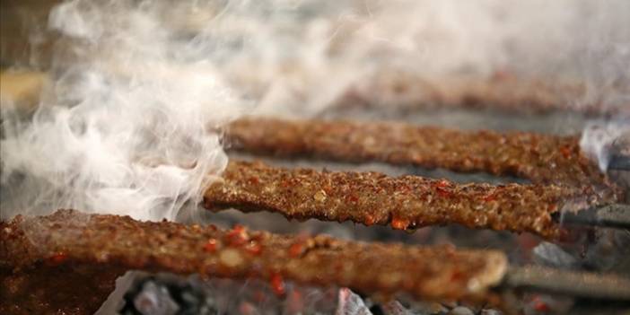 Adanalı ve Şanlıurfalı ustaların 'kebap' rekabeti