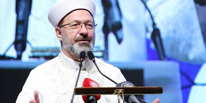 Diyanet İşleri Başkanı Erbaş, depremzede öğrencilerin yaz kampı programında konuştu