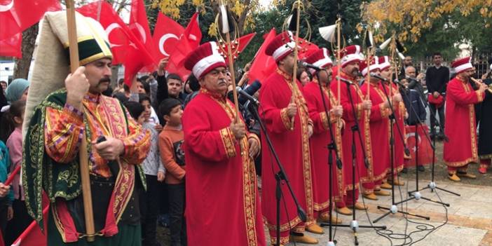 Gazeteci Mehmet Yürekli,102 Yılında Adana’nın Kurtuluşunu Gençlerle Kutladı