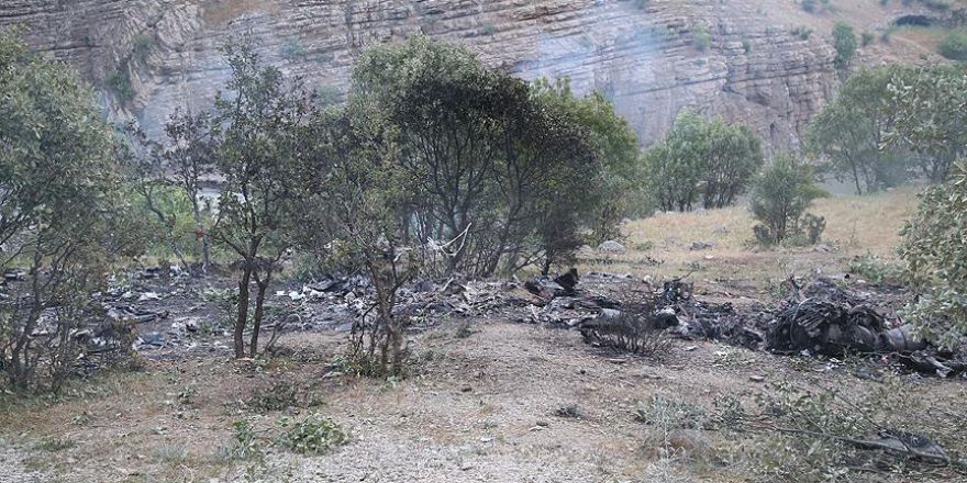 Şırnak'ta düşen askeri helikopterin enkazı