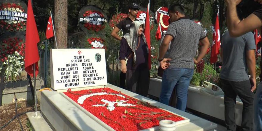 Şehide Türk bayraklı 'doğum günü hediyesi'