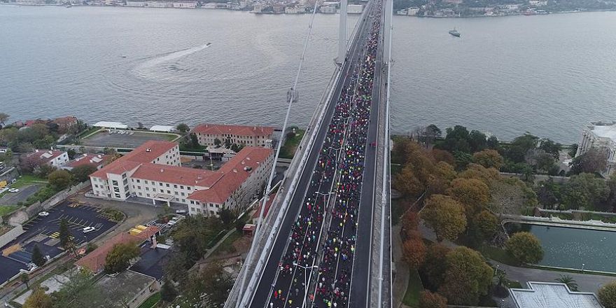 Vodafone 39. İstanbul Maratonu'nu Kiprotich ve Chepngetich kazandı