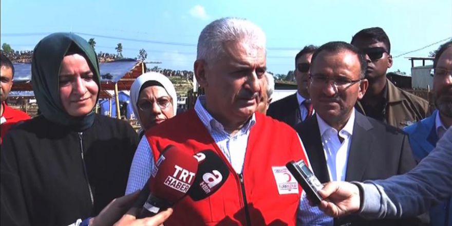 Başbakan Yıldırım: Burada yaşanan insanlık dramını bütün dünyaya anlatmaya çalışıyoruz